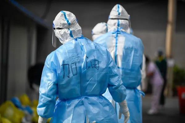 COVID-19 Monde : près de 340 000 morts