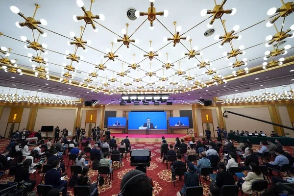 Ceux qui ne cessent d’accuser la Chine de rechercher l’hégémonie sont justement ceux qui refusent d’y renoncer (ministre des AE) – Actualités 24/05/2020