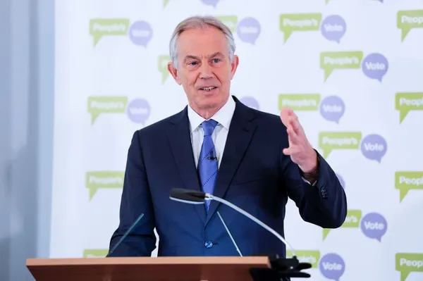 Tony Blair remet en cause la gestion du Covid-19 par Donald Trump