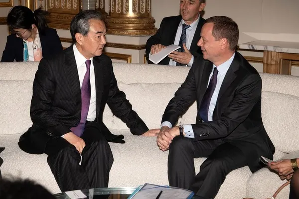 (COVID-19) La Chine va renforcer sa coordination avec la France pour soutenir l’OMS et mobiliser des ressources internationales (ministre des AE) – Actualités 27/05/2020