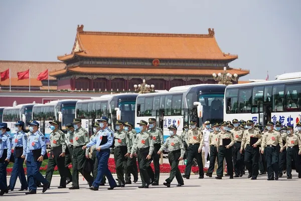 (Deux Sessions) Réunion de clôture de la session annuelle de l’organe législatif national chinois – Actualités 28/05/2020
