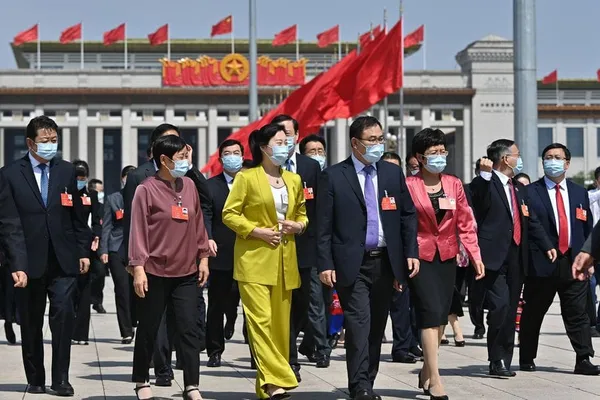 (Deux Sessions) L’organe législatif national chinois approuve le rapport d’activité du gouvernement – Actualités 28/05/2020