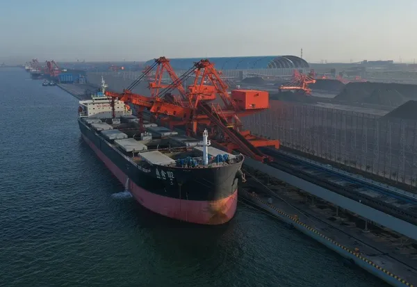 (Deux Sessions) Li Keqiang : la Chine introduira davantage de mesures en matière d’ouverture – Actualités 28/05/2020