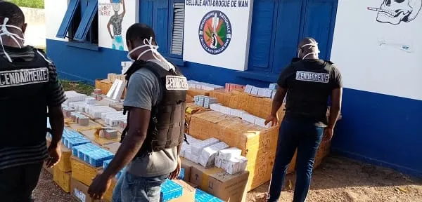 28 kg de cannabis et plus d’une tonne de médicaments prohibés saisis par la gendarmerie de Man – Actualité ivoirienne 24/05/2020