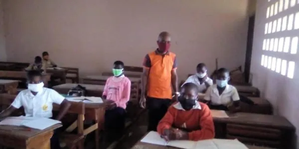 Reprise des cours à Alepé  dans le respect des gestes barrières – Actualité ivoirienne 26/05/2020