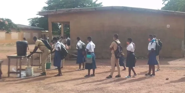 Les élèves du lycée municipal de Niakara s’approprient les gestes barrières contre la Covid-19 – Actualité ivoirienne 27/05/2020