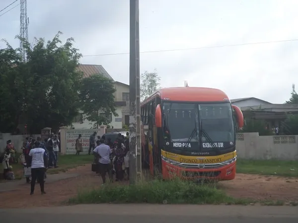 COVID-19 : Du personnel éducatif confiné à Agboville en attente pour regagner Abidjan – Actualité ivoirienne 29/05/2020