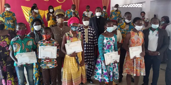 Les meilleurs élèves des églises évangéliques de Bondoukou primés – Actualité ivoirienne 31/05/2020