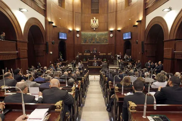 Egypte : la prolongation de l’état d’urgence approuvé