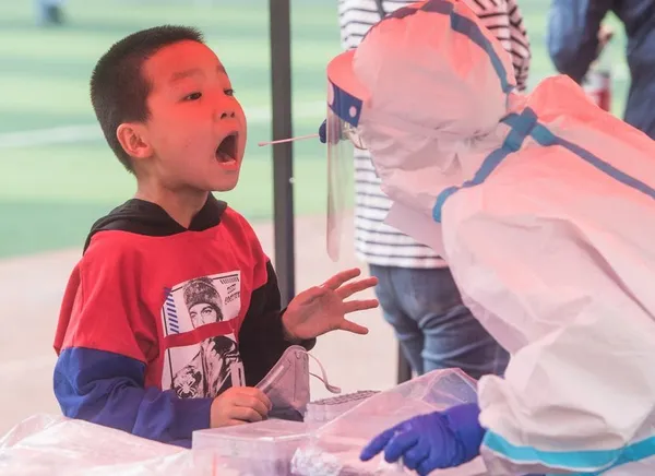 (COVID-19) Wuhan exhortée à renforcer les soins pour les patients du COVID-19 guéris – Actualités 04/06/2020