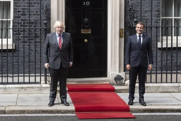 Premier entretien en face à face entre le PM britannique et le président français depuis le début de la pandémie de COVID-19 – Actualités 19/06/2020