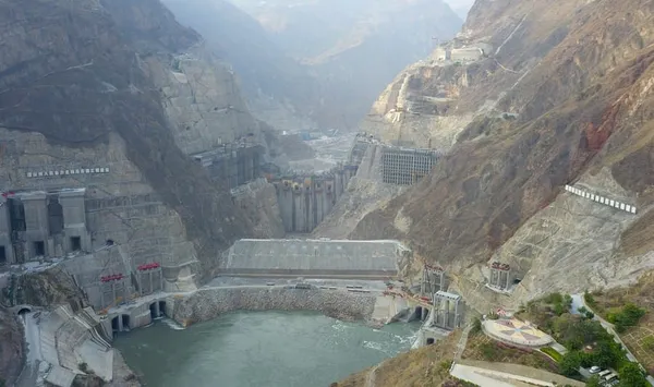 Xi Jinping salue l’inauguration d’une nouvelle centrale hydroélectrique, encourageant les ingénieurs à favoriser l’excellence – Actualités 29/06/2020