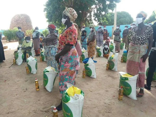COVID-19: Une Ong soulage 160 veuves de Bouna – Actualité ivoirienne 01/06/2020