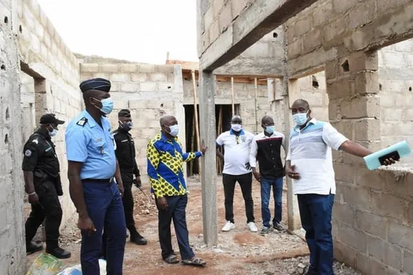 Des autorités locales visitent le chantier du 2ème commissariat de Bondoukou – Actualité ivoirienne 05/06/2020