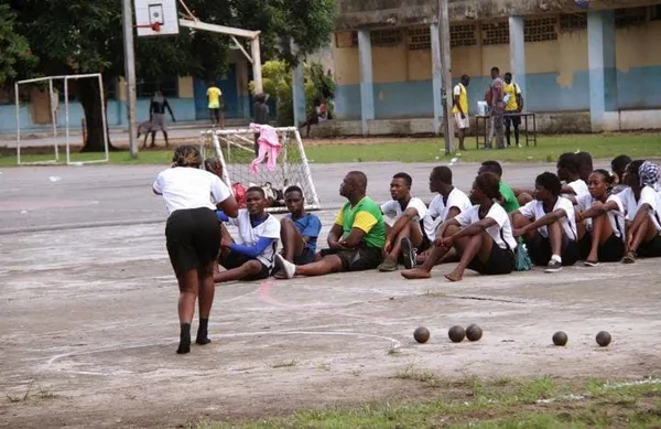 BEPC 2020 : Les candidats sensibilisés au respect des mesures barrières dans les centres de la Dren Abidjan 3 – Actualité ivoirienne 08/06/2020