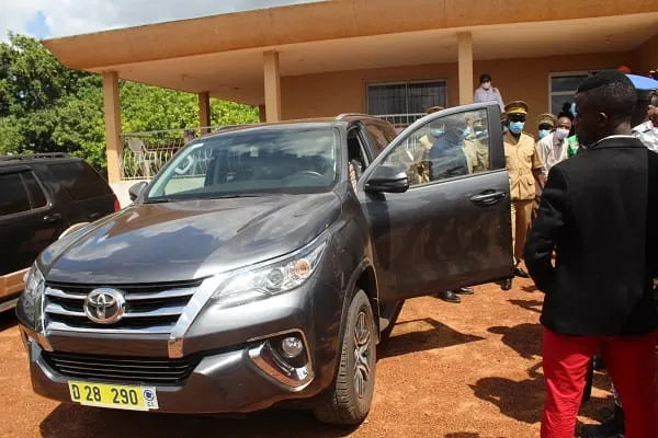 Le sous-préfet de Sokoro reçoit son véhicule de commandement – Actualité ivoirienne 09/06/2020