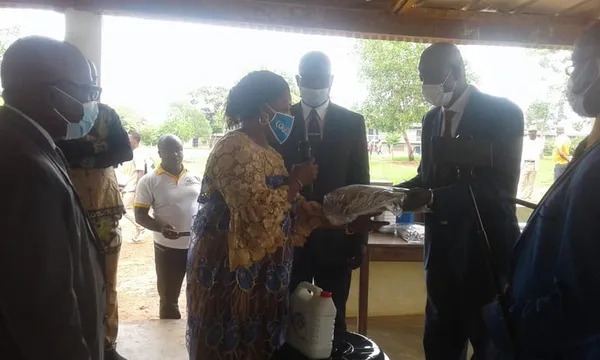 COVID 19 : le COGES du lycée Yebath 1 de San Pedro s’engage dans la lutte – Actualité ivoirienne 11/06/2020