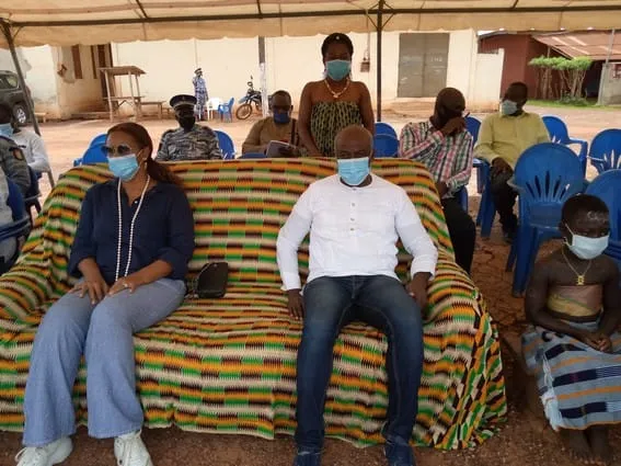 COVID-19: Le ministre Roger Adom en campagne contre la pandémie à Abengourou