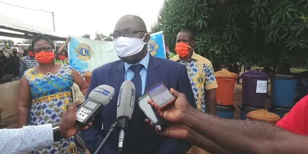 COVID-19: Le Lions club Bouaké Germinal apporte assistance aux populations d’Oliénou – Actualité ivoirienne 18/06/2020