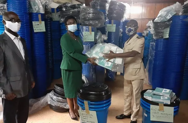 Plus de 1000 dispositifs de lavage des mains supplémentaires pour la DREN de Gagnoa – Actualité ivoirienne 25/06/2020