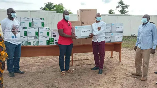 Du matériels informatiques aux sections et bases RHDP du Bounkani – Actualité ivoirienne 29/06/2020