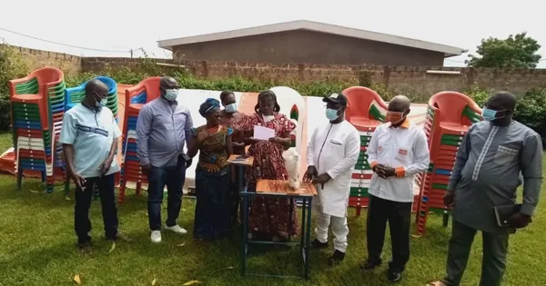 Venance Konan fait des dons à des associations de femmes à Daoukro – Actualité ivoirienne 29/06/2020