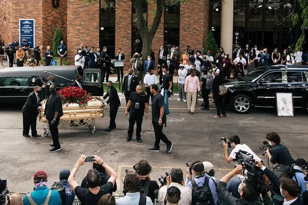 Funérailles George Floyd : dernier adieu à Houston