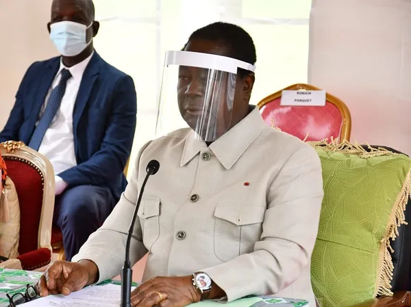 En image : la cérémonie d’appel à la candidature de Henri Konan Bédié