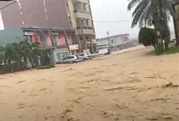 Inondations à Abidjan : La rue ministre en direct après le déluge