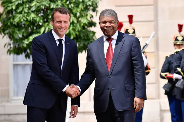 Covid-19 : Joao Lourenço échange avec Macron