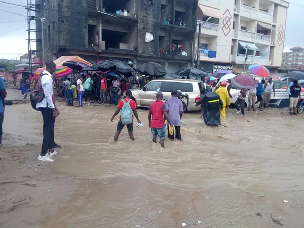 Inondations à Abidjan: de fortes pluies annoncées de juin à août 2022