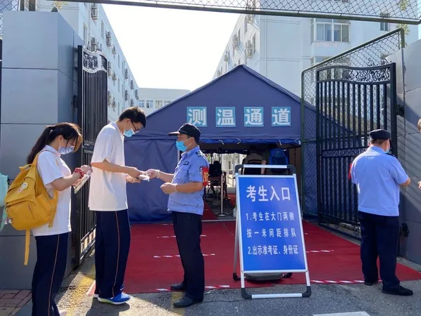 Plus de dix millions de candidats chinois, portant tous des masques, participent au Gaokao dans le contexte de l’épidémie – Actualités 07/07/2020