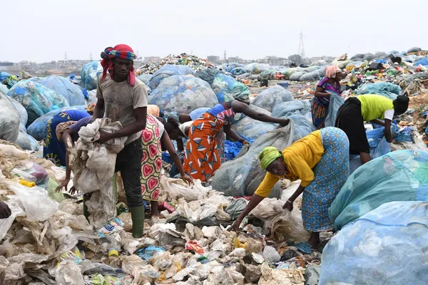Plus de 70 tonnes de déchets plastiques collectées par Nestlé à Abidjan   – Actualité ivoirienne 01/07/2020