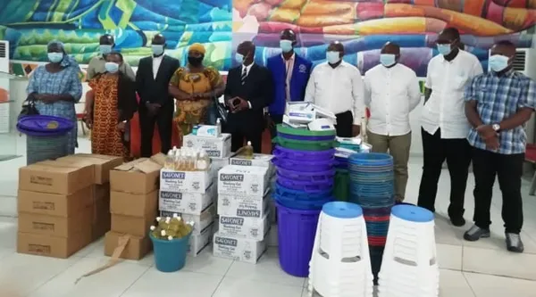 L’OIM remet 3000 kits sanitaires à plusieurs organisations professionnelles – Actualité ivoirienne 01/07/2020