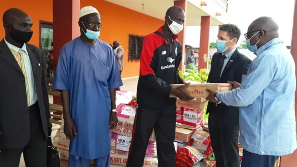 L’ambassade d’Israël offre des vivres aux sinistrés de l’éboulement d’Anyama – Actualité ivoirienne 01/07/2020