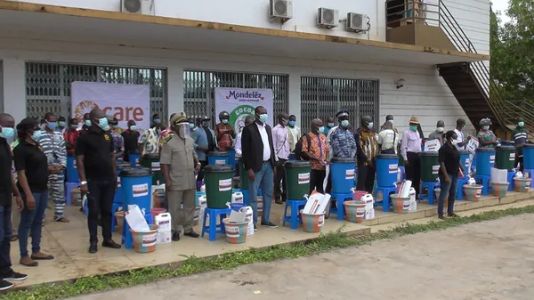 Covid-19 : Care International offre des kits de lavage de mains à des écoles et services publics de Daloa – Actualité ivoirienne 04/07/2020