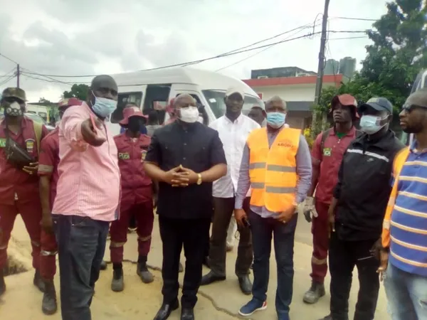 Visite inopinée de la municipalité sur les sites de déguerpissement et ravalement à Abobo – Actualité ivoirienne 04/07/2020
