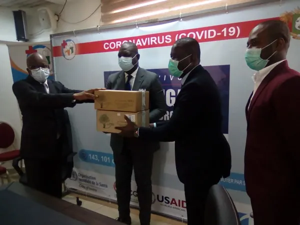 Covid-19 : Un laboratoire pharmaceutique offre des médicaments aux populations – Actualité ivoirienne 07/07/2020
