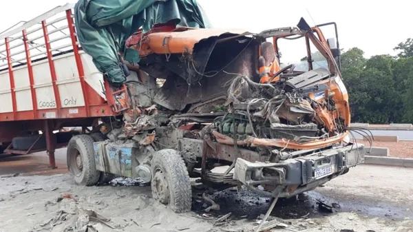 Un mort et un blessé grave dans une collision entre deux camions-remorques à Niakara – Actualité ivoirienne 08/07/2020