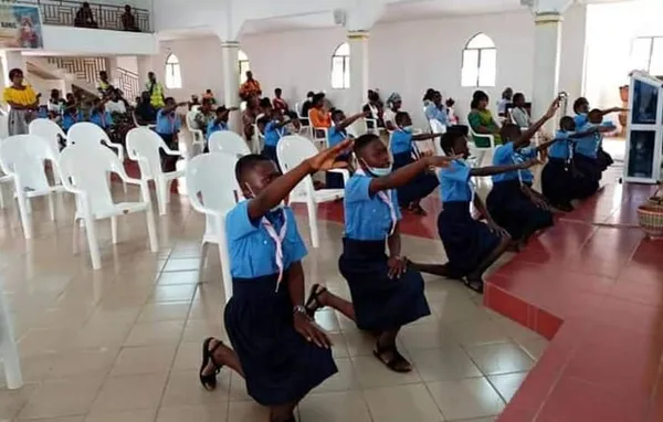 Les CV-AV du diocèse de Katiola installent sa section de la paroisse Christ-Roi de Kong – Actualité ivoirienne 11/07/2020