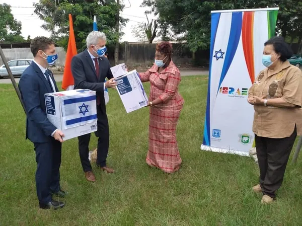 L’ambassade d’Israël offre du matériel hygiénique à l’institut pasteur dans le cadre de la lutte contre la covid-19 – Actualité ivoirienne 29/07/2020
