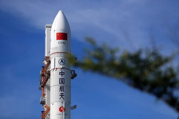 Fusée chinoise : la plus rapide porte le rêve d’exploration de l’espace lointain