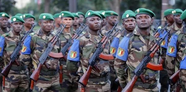 Attaques au Mali : 5 soldats maliens tués lors de l’affrontement
