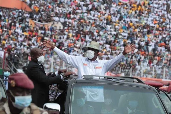 Ouattara depuis le Félicia : « s’il n’y avait pas de IIIème République, Bédié et Gbagbo ne seraient pas candidats… »