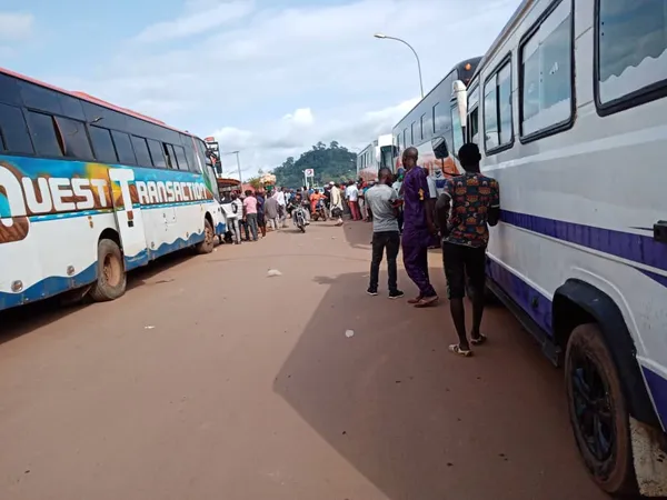 Rhdp-Investiture de Ouattara: une trentaine de cars quittent Man pour le Félicia