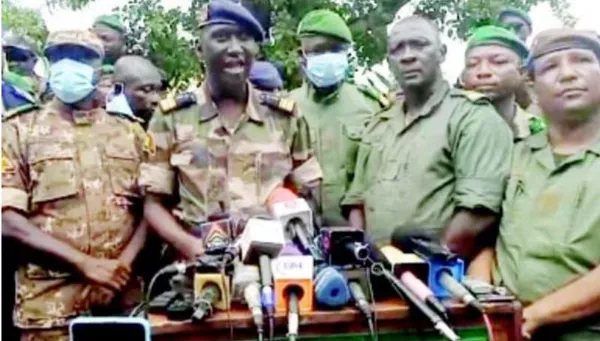 Mali: Le CNSP annonce la réouverture des frontières malgré l’embargo de la Cedeao