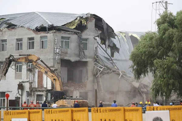 Effondrement d’un entrepôt en Chine : bilan, 9 morts