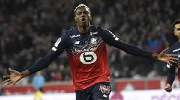 L’attaquant Nigérian Victor Osimhen signe à Naples