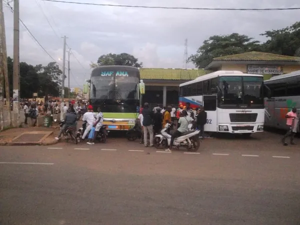 Investiture d’Alassane Ouattara: des cars mis en route de Korhogo