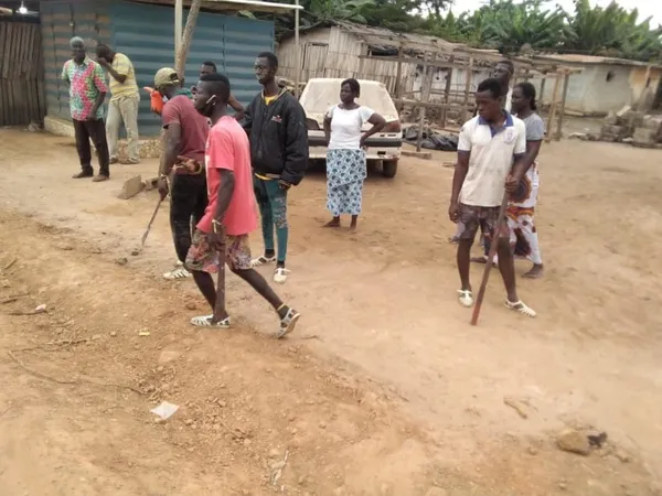 Affrontements Abbey et Malinké : couvre-feu envisagé à N’Douci